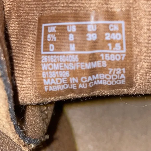 Womens Clarks booties size 8 - Picture 5 of 6